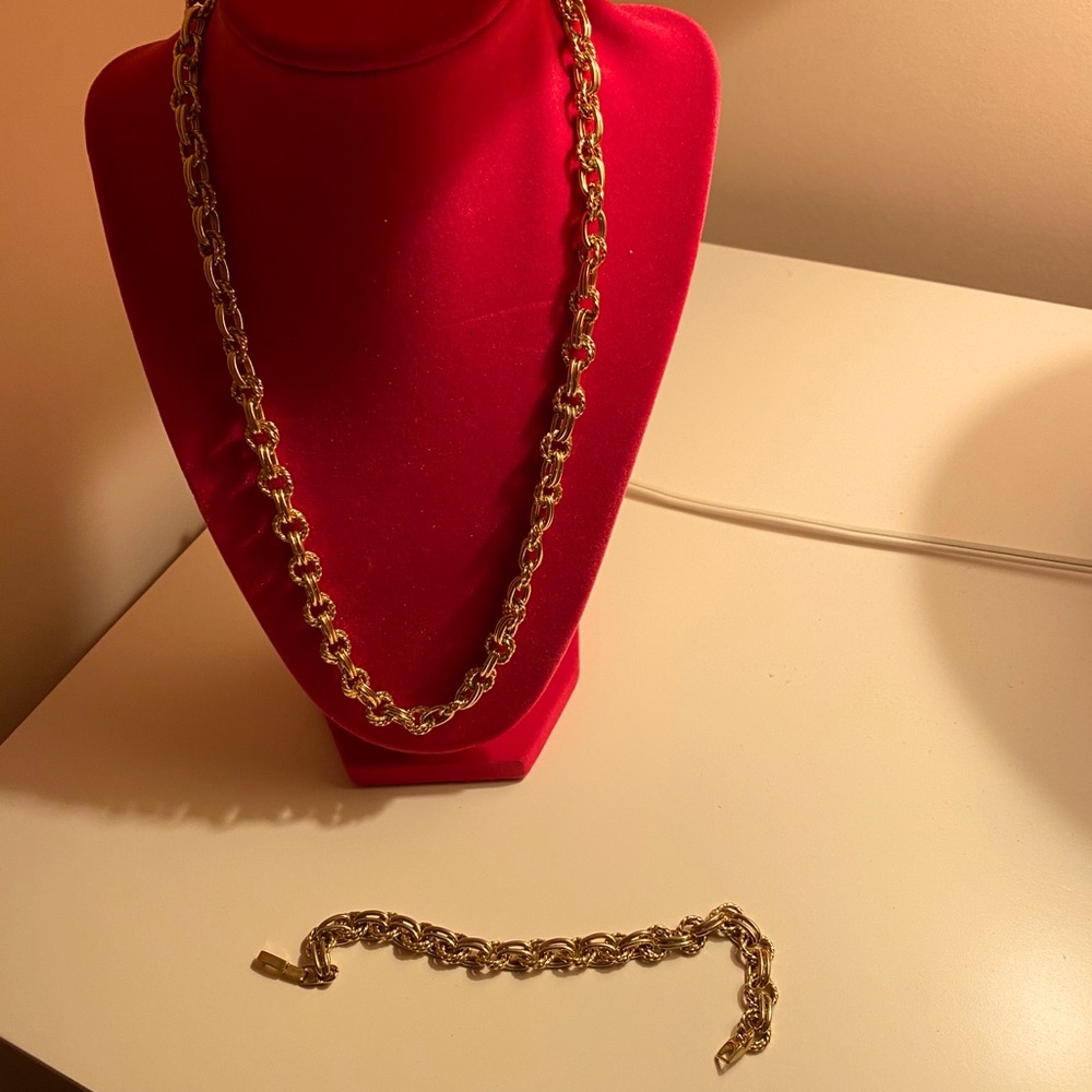 Gold plated Necklace and Bracelet